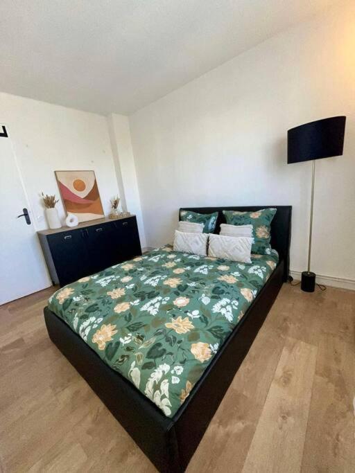 L'Evasion A Valence Centre Apartment Exterior photo